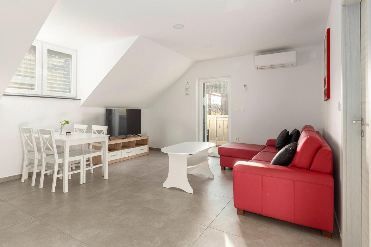 Linda Apartment
