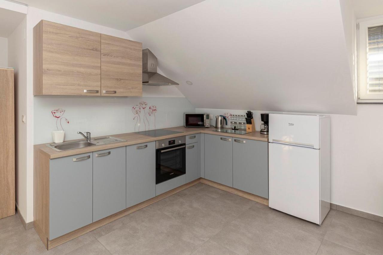 Linda Apartment